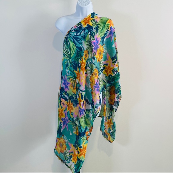 Beautiful Colorful Tropical Floral Scarf - Picture 7 of 10